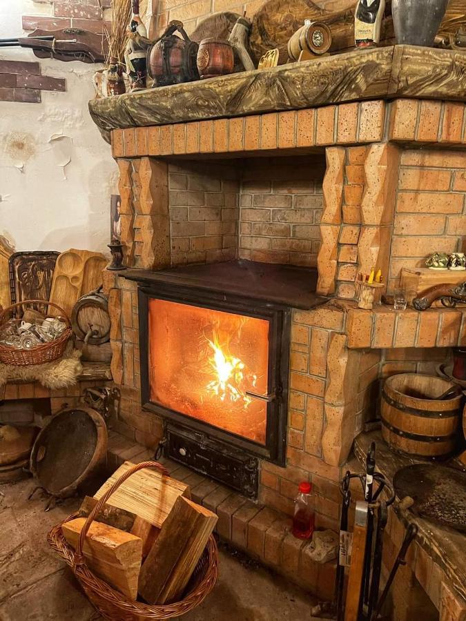 Готель Casa Baciu Фунду-Молдовей Екстер'єр фото