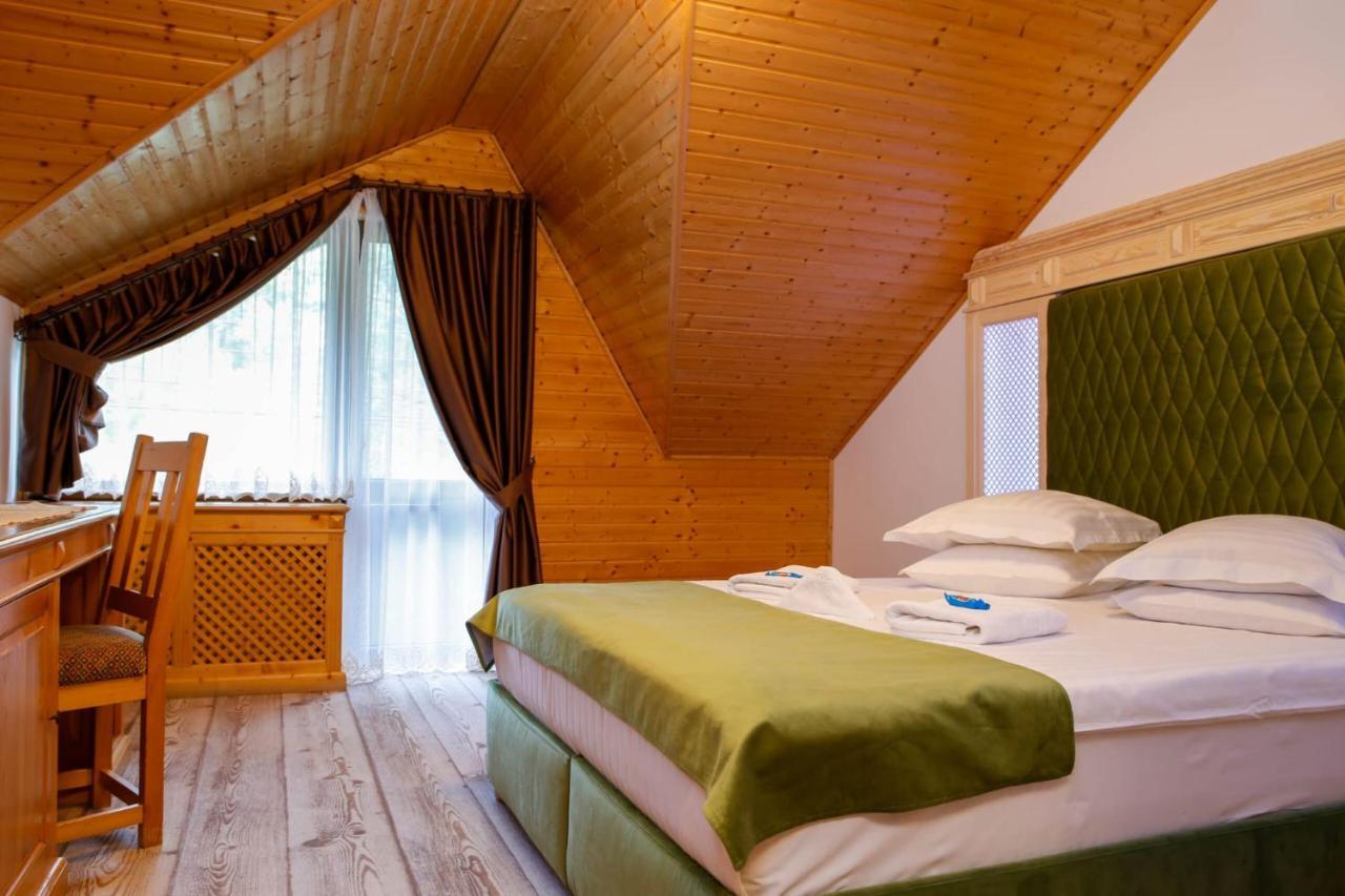 Готель Casa Baciu Фунду-Молдовей Екстер'єр фото