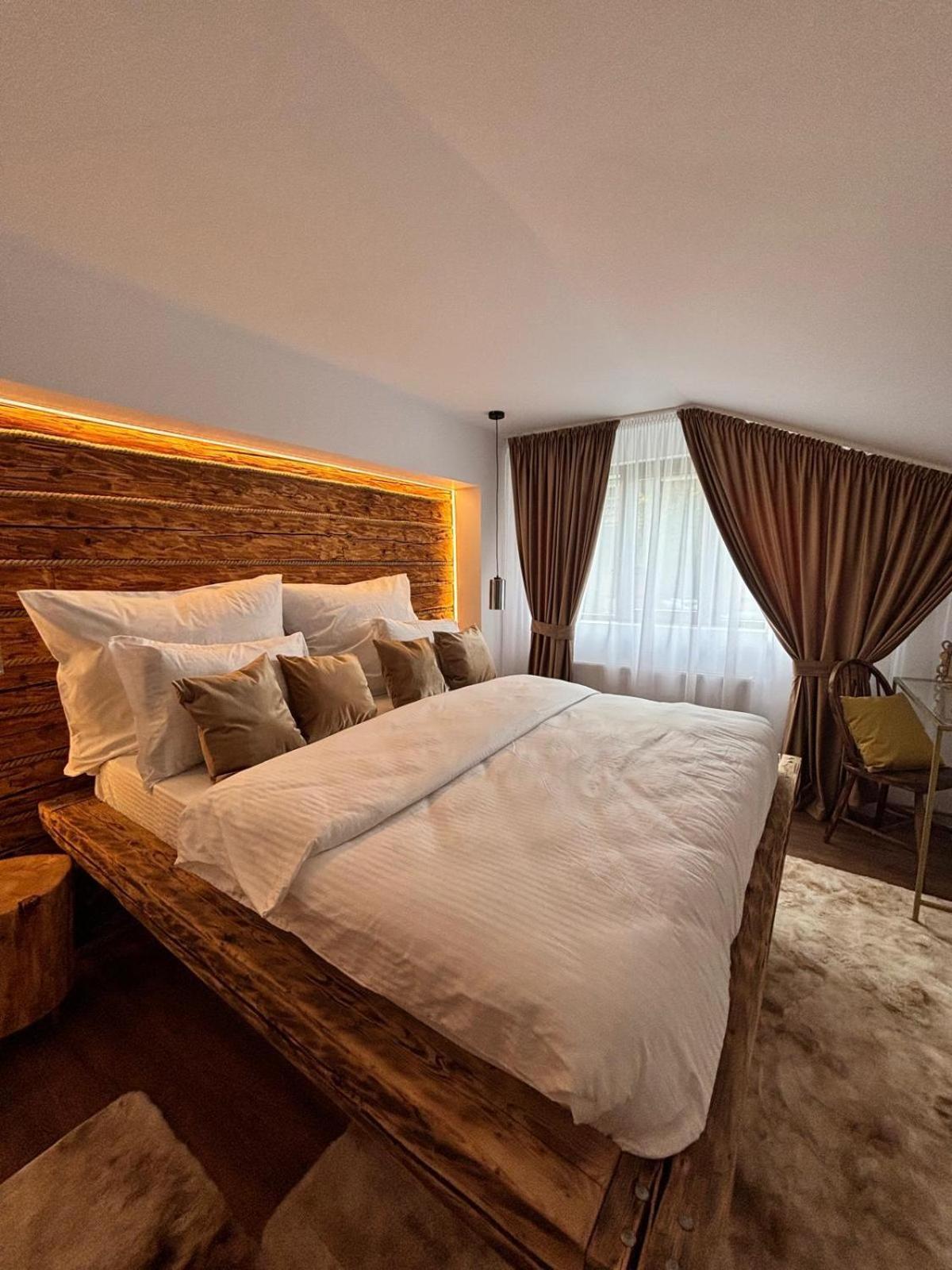 Готель Casa Baciu Фунду-Молдовей Екстер'єр фото